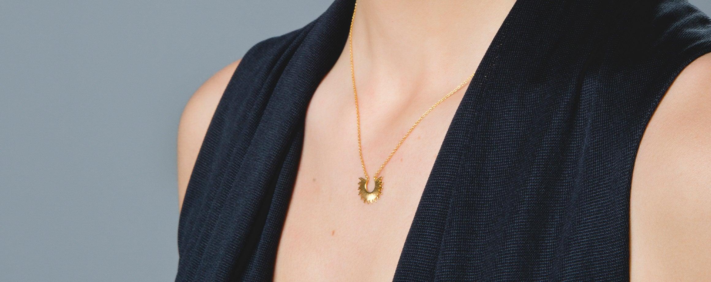 COLLAR ORO