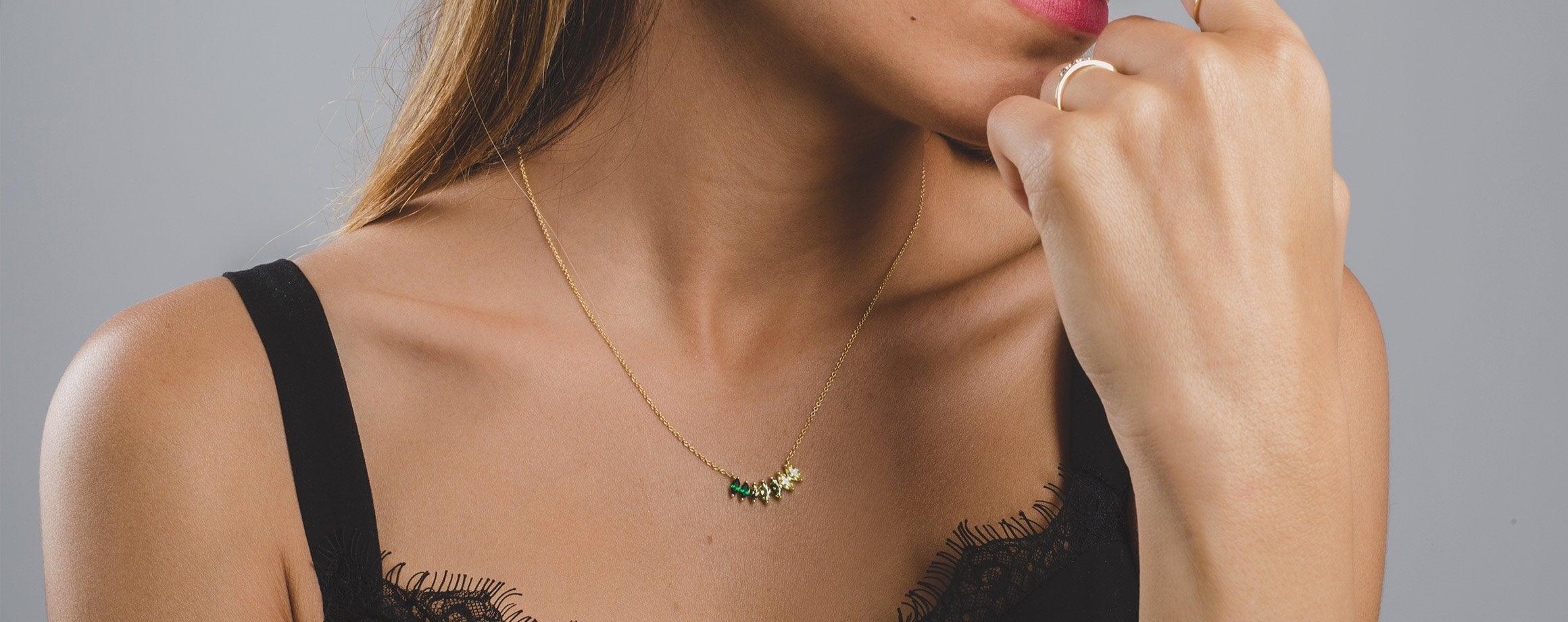 COLLARES