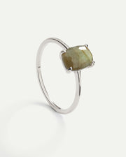 BEATRIZ LABRADORITE SILVER RING