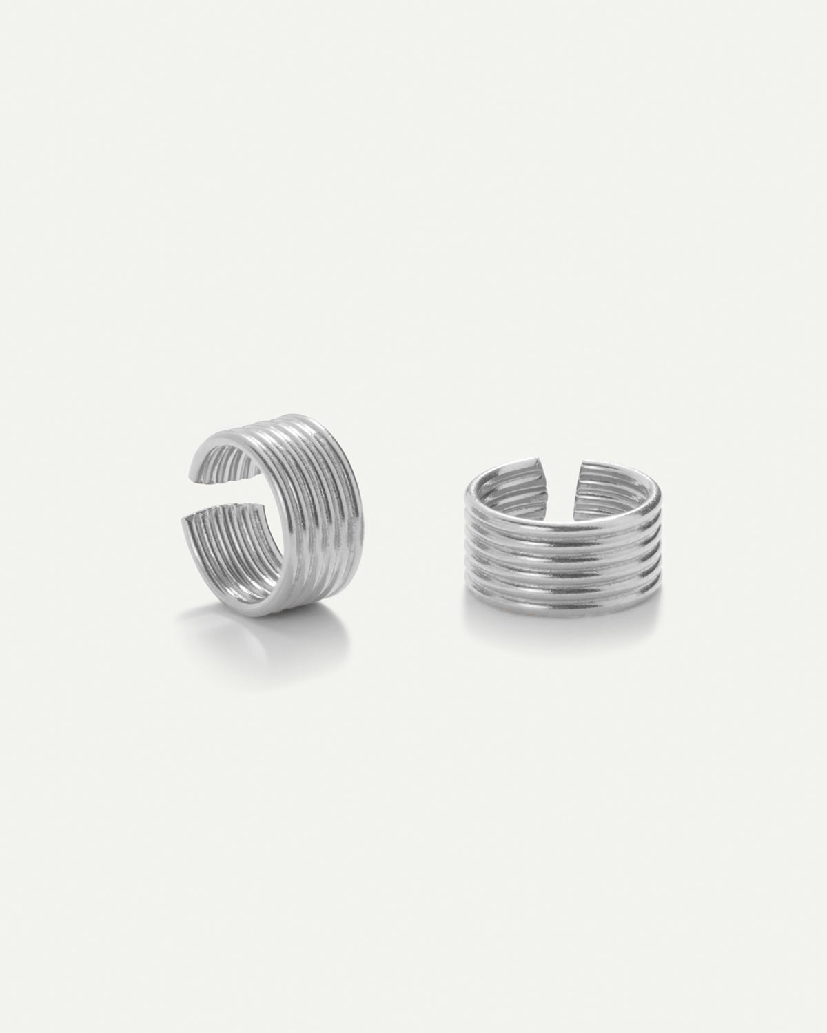 HARI SOLID LINE SILVER EARRINGS