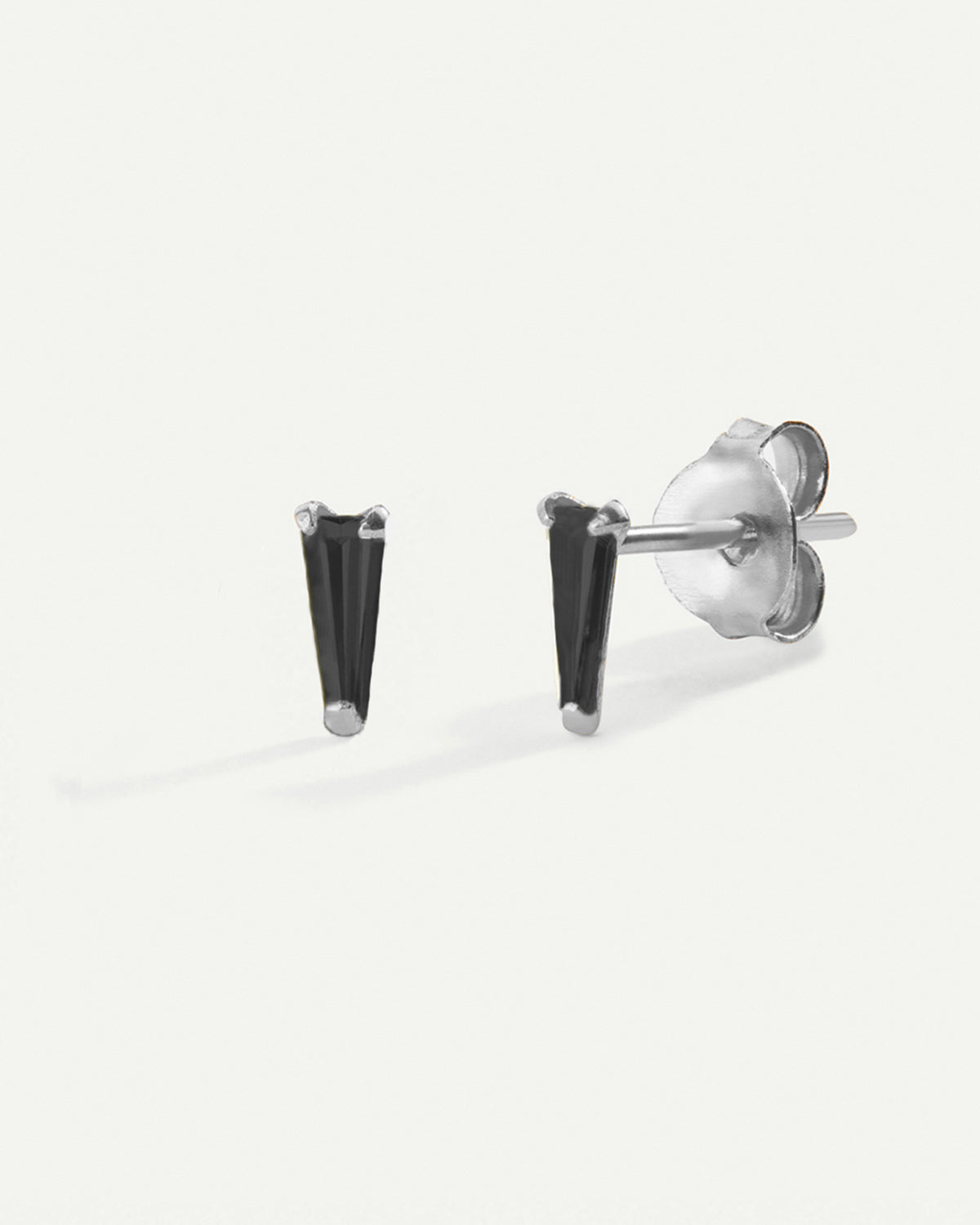BLACK SILVER NIB EARRINGS