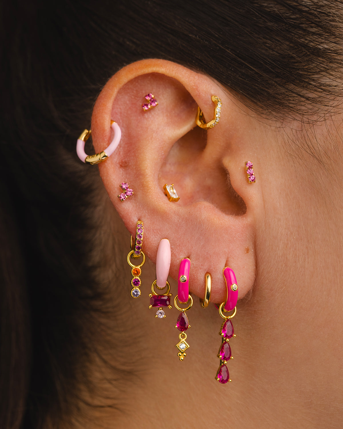 FUCHSIA GOLD FACE EARRINGS
