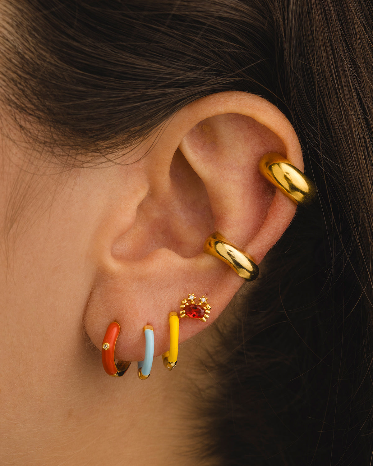 GOLD ROLL EARRINGS