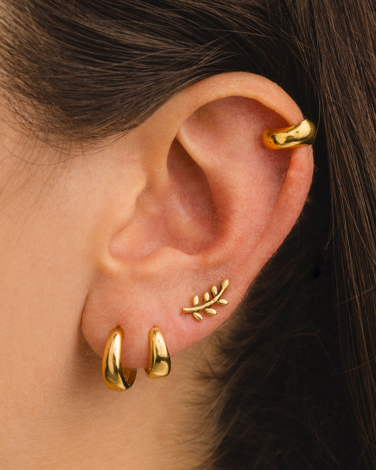 URA L SILVER EARRINGS