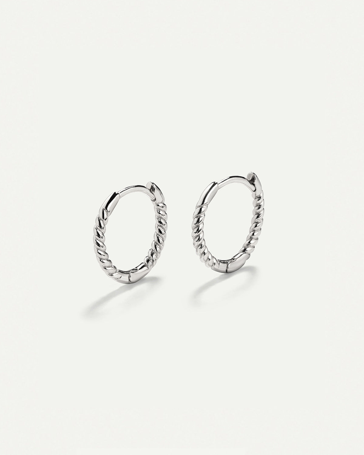 PENDIENTES HOOPS TWIST SILVER