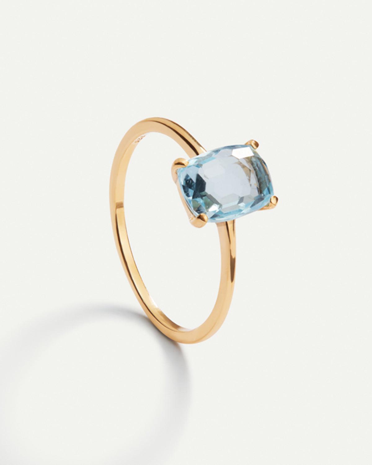 BAGUE EN OR BEATRIZ TOPAZE